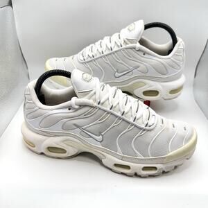Size 9.5 - Nike Air Max Plus White Pure Platinum (Women's) - DM2362-100